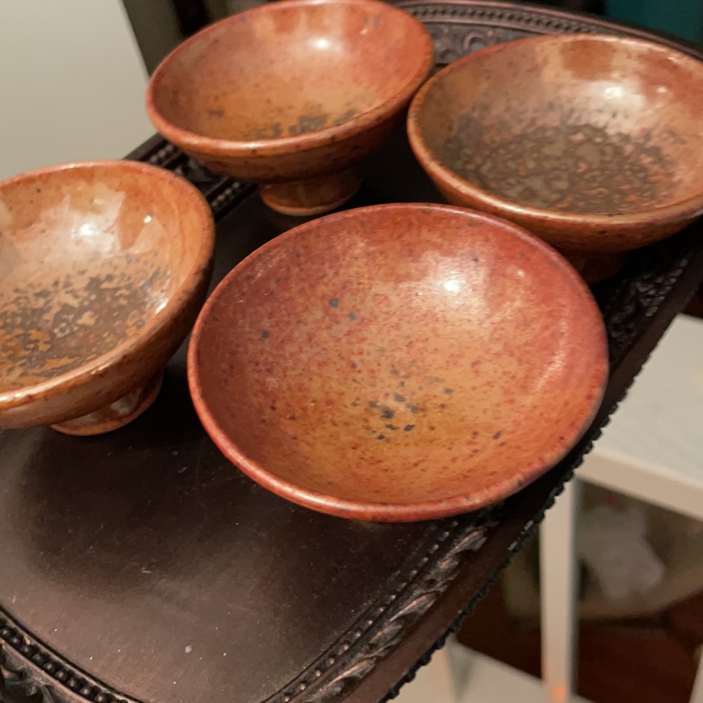 Serving tray and speckled dipping bowls
